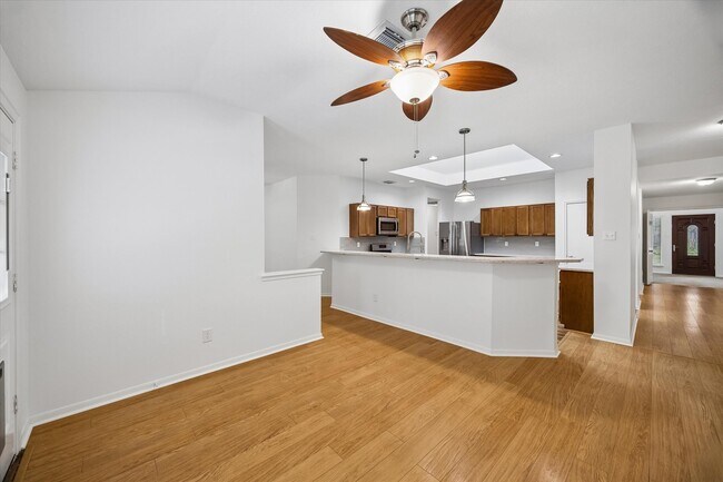 Building Photo - 14718 Cypress Green Dr