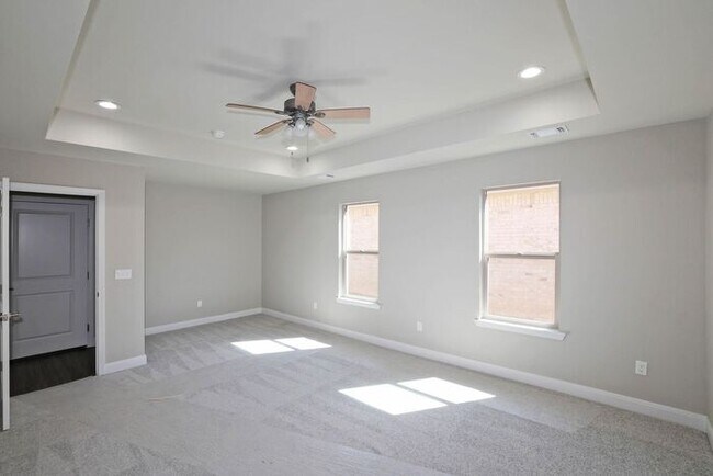 Building Photo - 4711 Scotty Dr