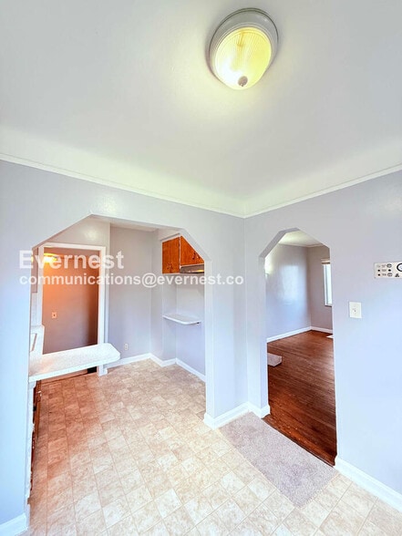 Building Photo - 13737 Capitol St