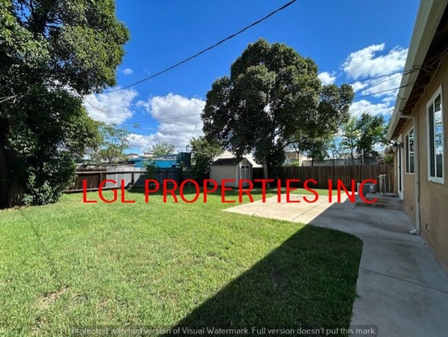 Building Photo - 6207 Booth Ln