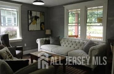 Building Photo - 272 Lake Ave