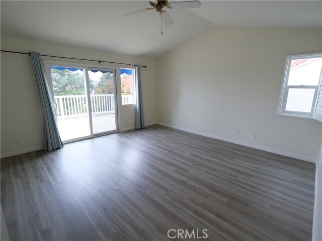 Building Photo - 25051 Amberwood
