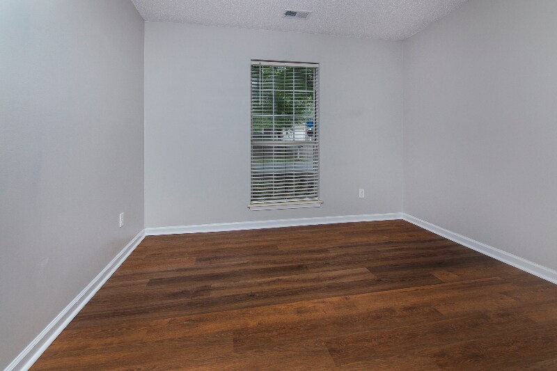 Building Photo - 10430 Brawley Ln