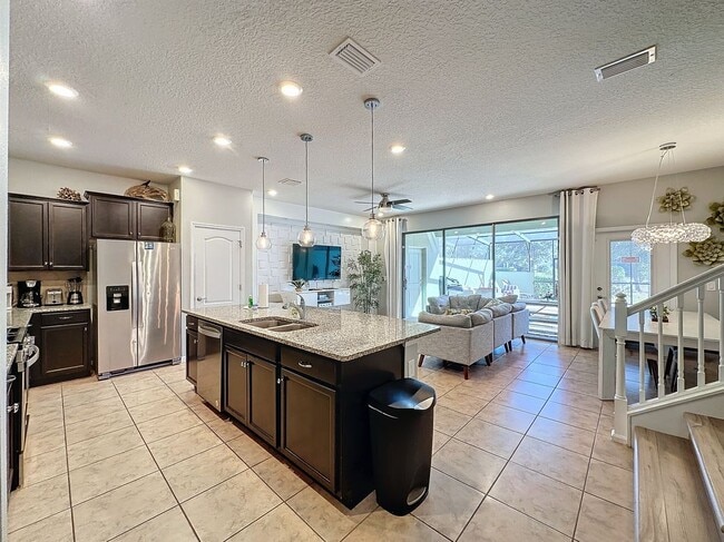 Building Photo - 4626 Terrasonesta Dr