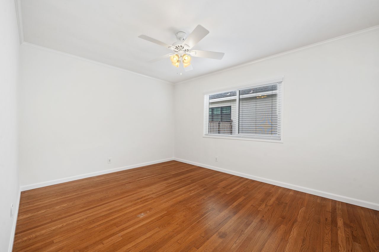 Building Photo - 7901 Westlawn Ave