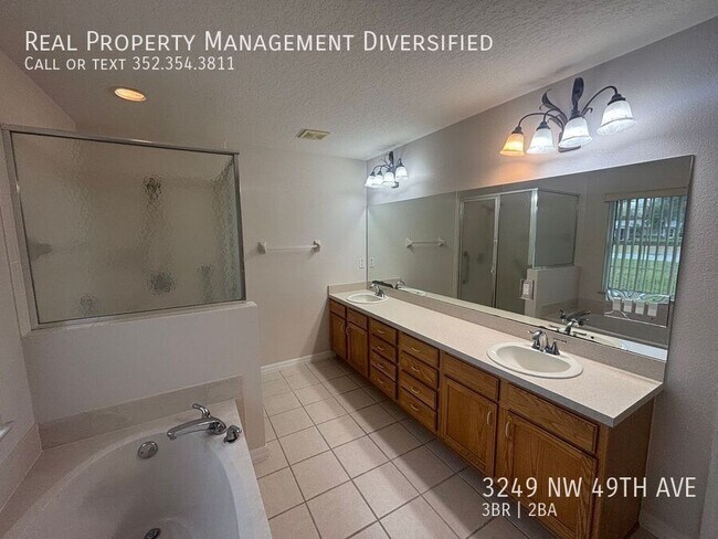 Building Photo - 3249 NW 49th Ave