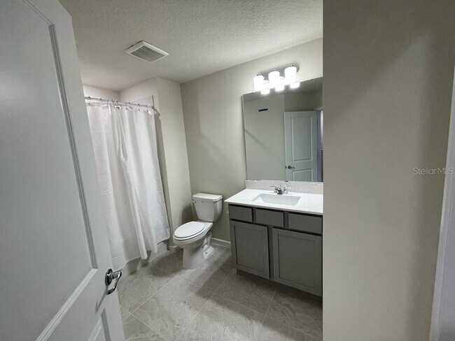 Building Photo - 2760 Bright Bird Ln