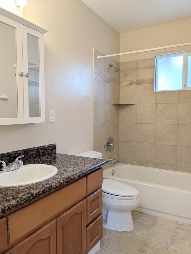 Building Photo - 7327 Starward Dr