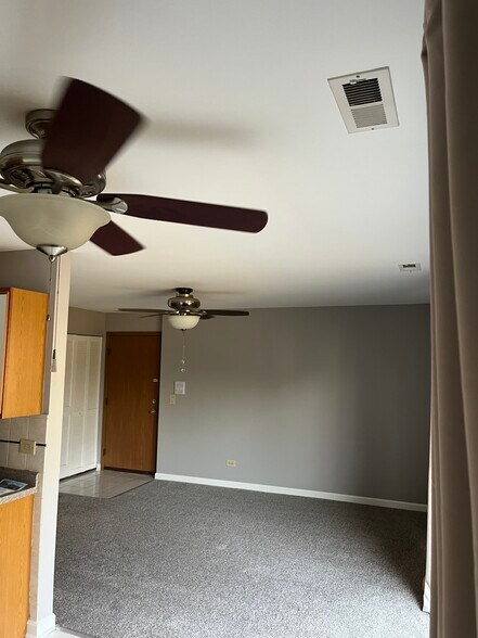 Building Photo - 346 Wilmington Dr