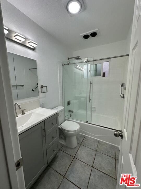Building Photo - 1514 E 215th Pl