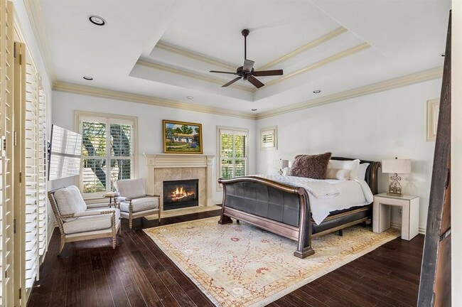 Building Photo - 5902 Saratoga Cove