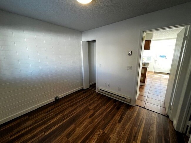 Building Photo - Long Term Rental- 791C Riverbend Condos- M...