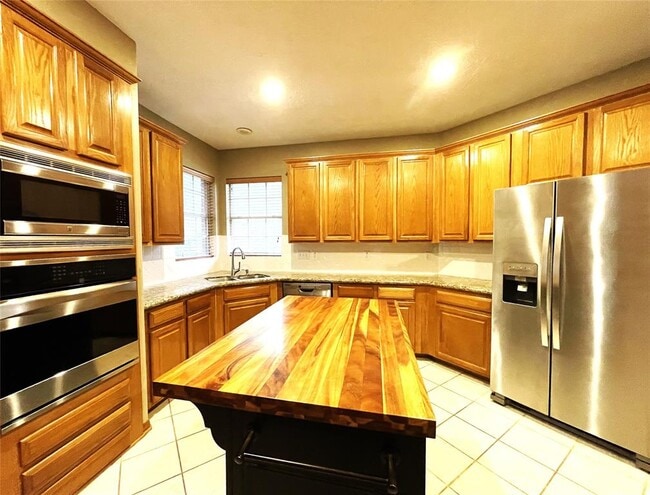 Building Photo - 1606 Bay Berry Ln
