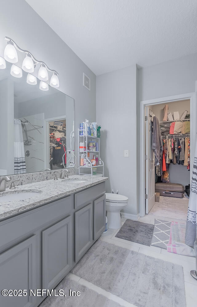 Building Photo - 3892 Summer Grove Way N