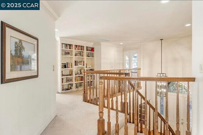 Building Photo - 3109 Stonegate Dr