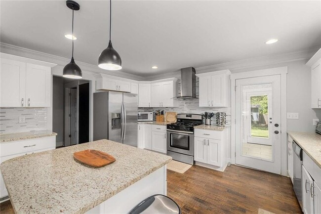 Building Photo - 1134 Knott St SE