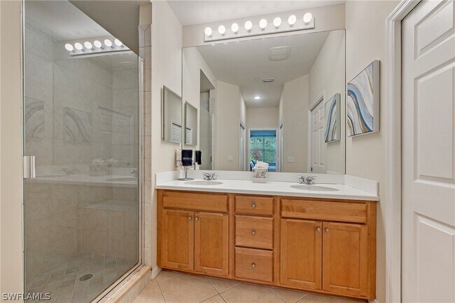 Building Photo - 11111 Corsia Trieste Way