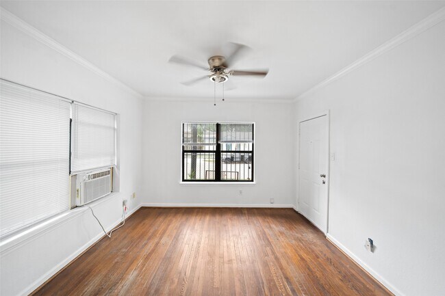 Building Photo - 406 Quitman St