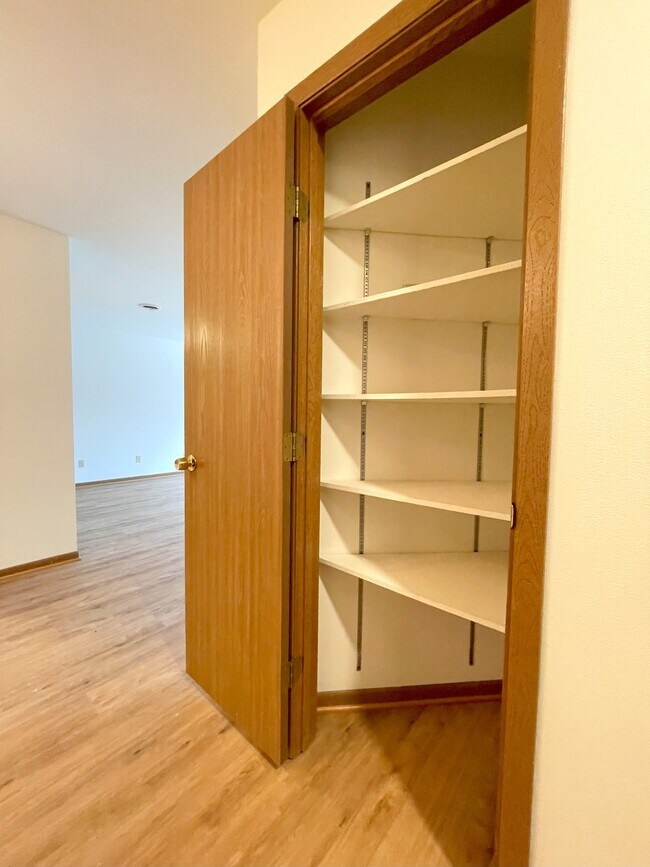 Building Photo - 3228 Wood Rd