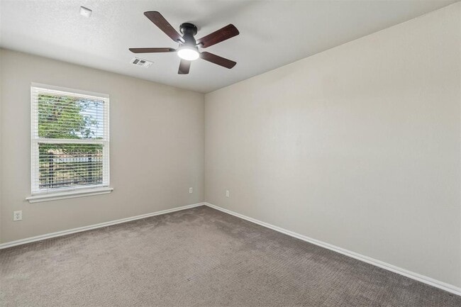 Building Photo - 15921 Katie Ridge Dr