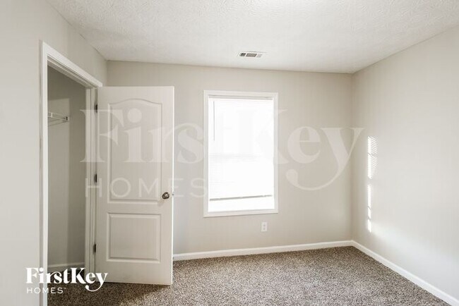 Building Photo - 175 Mills Creek Ln