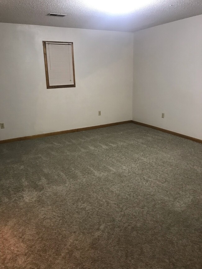 Bedroom with walk-in closet - 3704 Canal Blvd