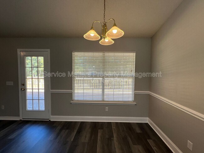 Building Photo - 4830 Timberland Dr