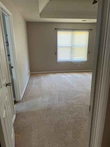 Building Photo - 6561 Shaffers Way