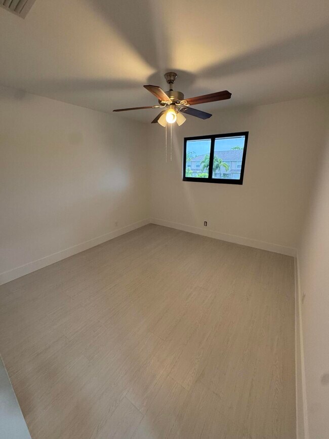 Building Photo - 12416 Westhampton Cir