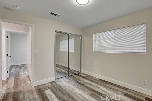 Building Photo - 404 E Glendale Dr
