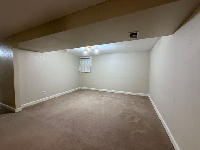 Building Photo - 3815 S Pitkin Cir