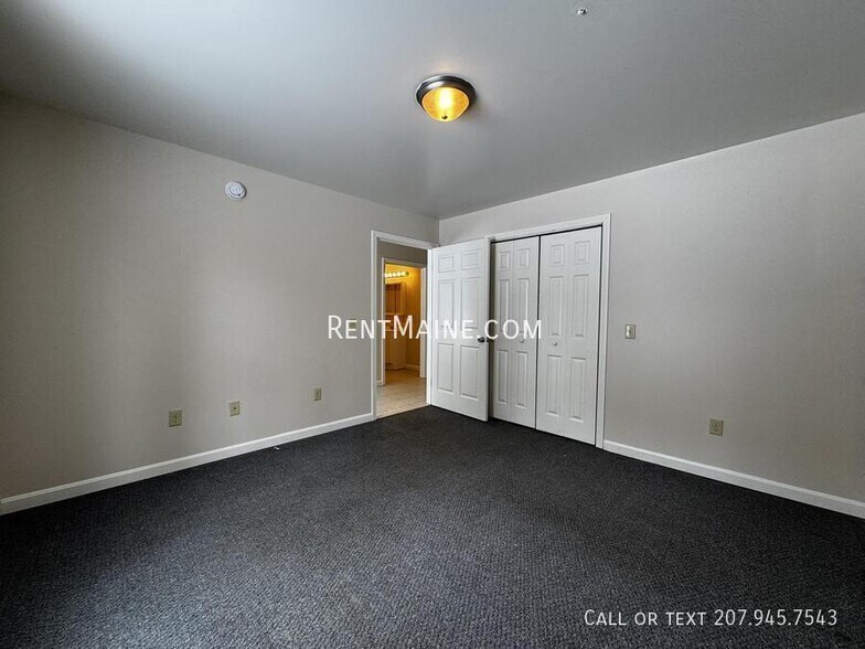 Building Photo - 46 Baker St