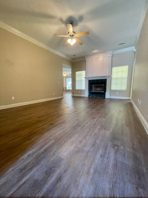 Building Photo - 1456 Timberline Dr