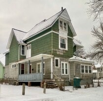 Building Photo - 92 Ambrose St