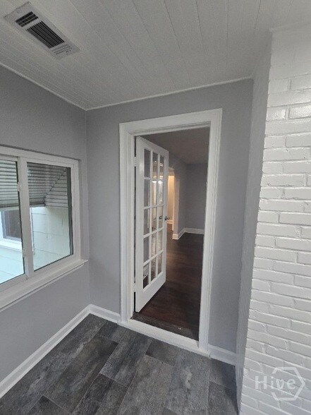 Building Photo - 2209 Mississippi Ave