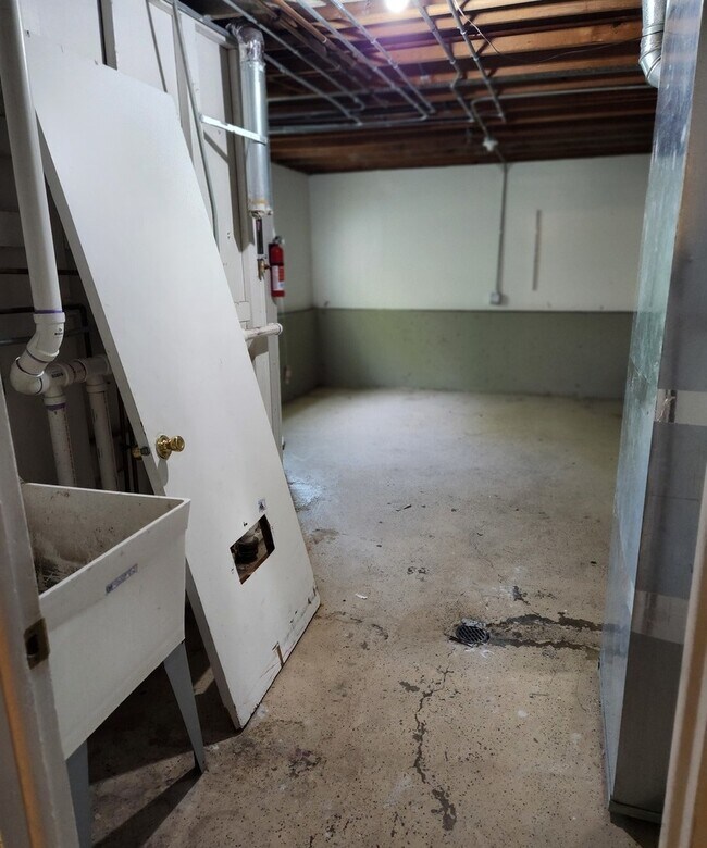Building Photo - 3406 Birchwood Dr