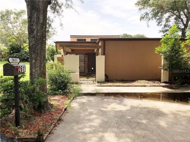 Primary Photo - 3 bed 2 bath Townhouse in Winter Park!