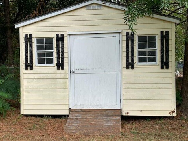 Building Photo - 2324 Buckstone Ct