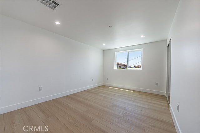 Building Photo - 1559 S Ogden Dr