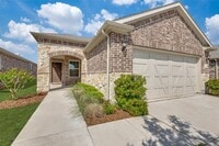 Building Photo - 7608 Parade Dr