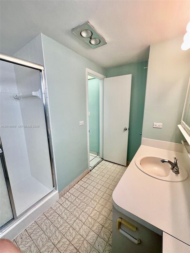 Building Photo - 300 Galen Dr