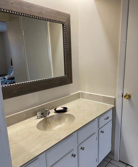 Building Photo - 1430 Kenforest Dr