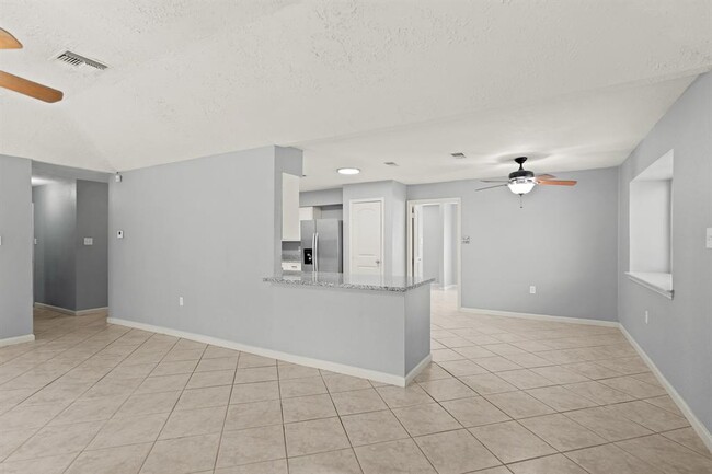 Building Photo - 3603 Mal Paso Ct