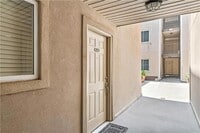 Building Photo - 500 Lake Marina Dr