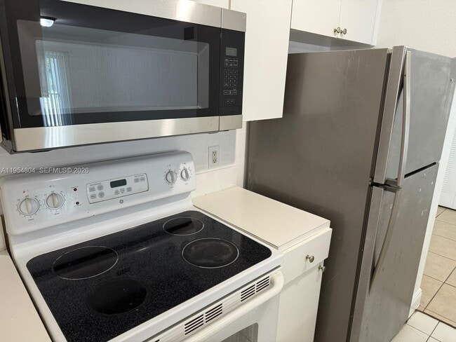 Building Photo - 15422 SW 284th St