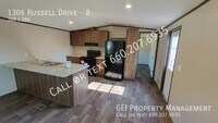 Building Photo - 1306 Russell Dr