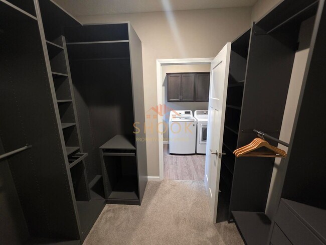 Building Photo - Absolute STUNNER on Lafayette's Desirable South Side