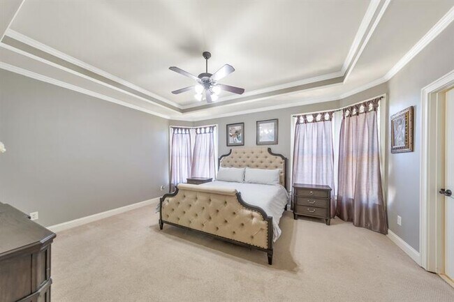 Building Photo - 5024 Glen Forrest Dr