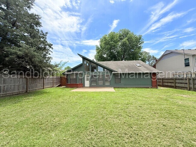 Building Photo - FOR LEASE | Broken Arrow - Union Schools | Available Now!