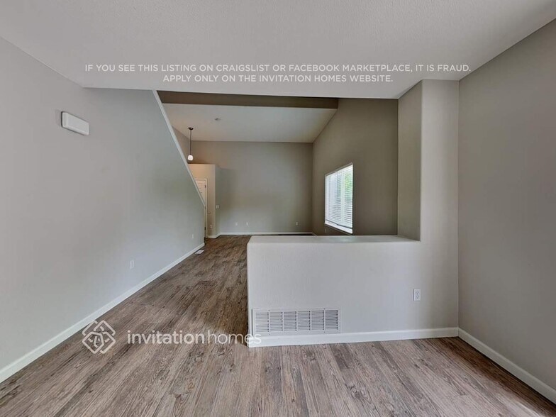 Building Photo - 3686 S Quatar Way